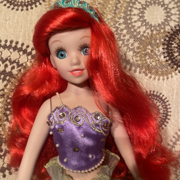 Disney Brass Key Ariel Little Mermaid Porcelain Princess 25th Ann. Edition - Picture 2 of 8